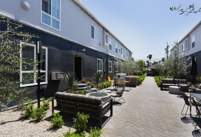 Blu on Burns Properties in Silver Lake, LA.