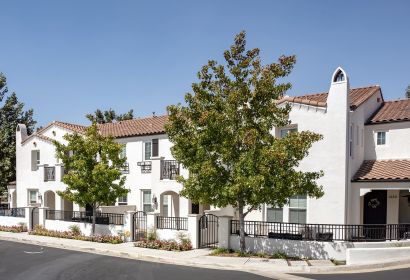 Rancho Serrano exterior with a fenced yard; Thousand Oaks rental real estate;