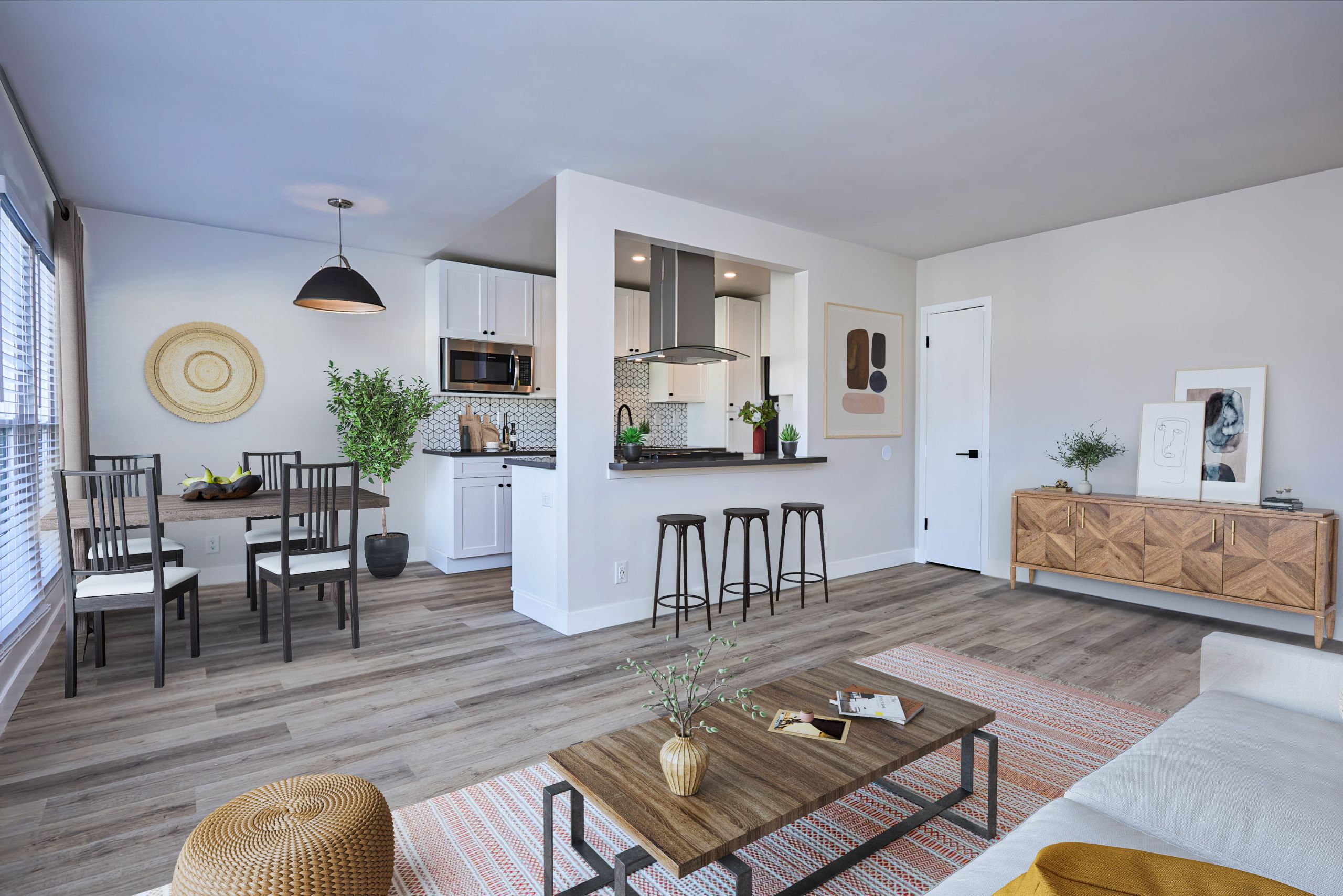 Chloe on Curson: Up to 1 Month Free!