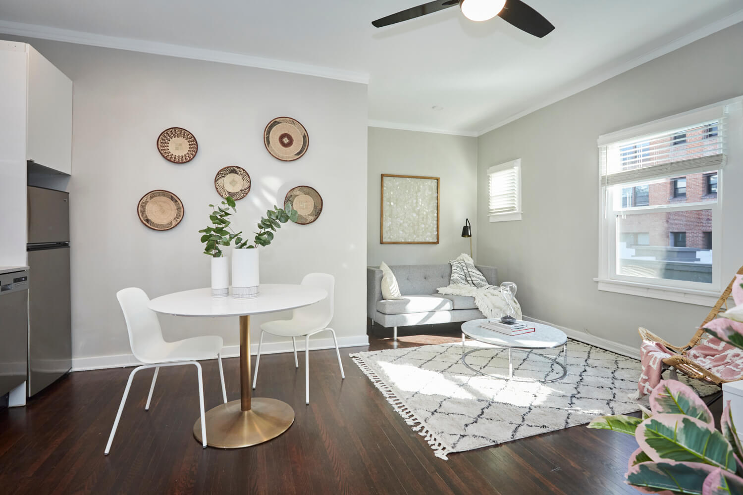 The Gershwin Garfield living and dining room layout; Luxury Hollywood Rentals; boutique community apartments in Hollywood