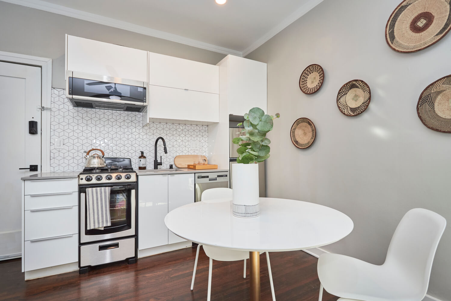 Dining area next to the kitchen counter at The Gershwin Garfield; Luxury Hollywood Rentals; boutique community apartments in Hollywood