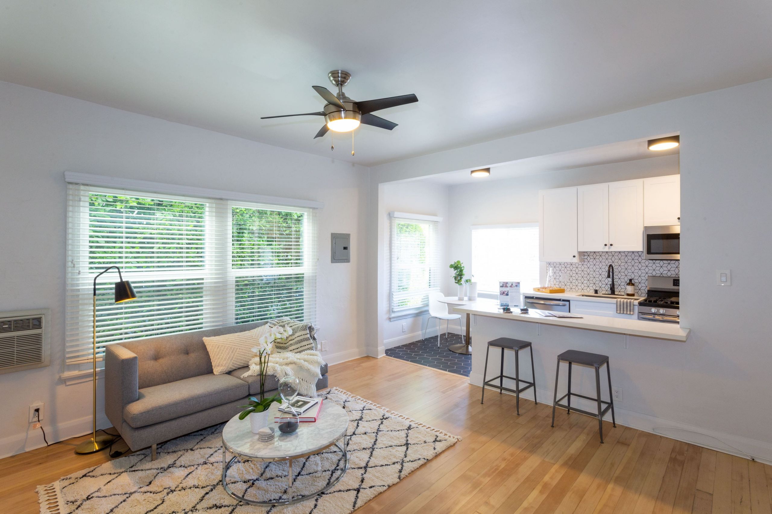 Kitchen and sitting room