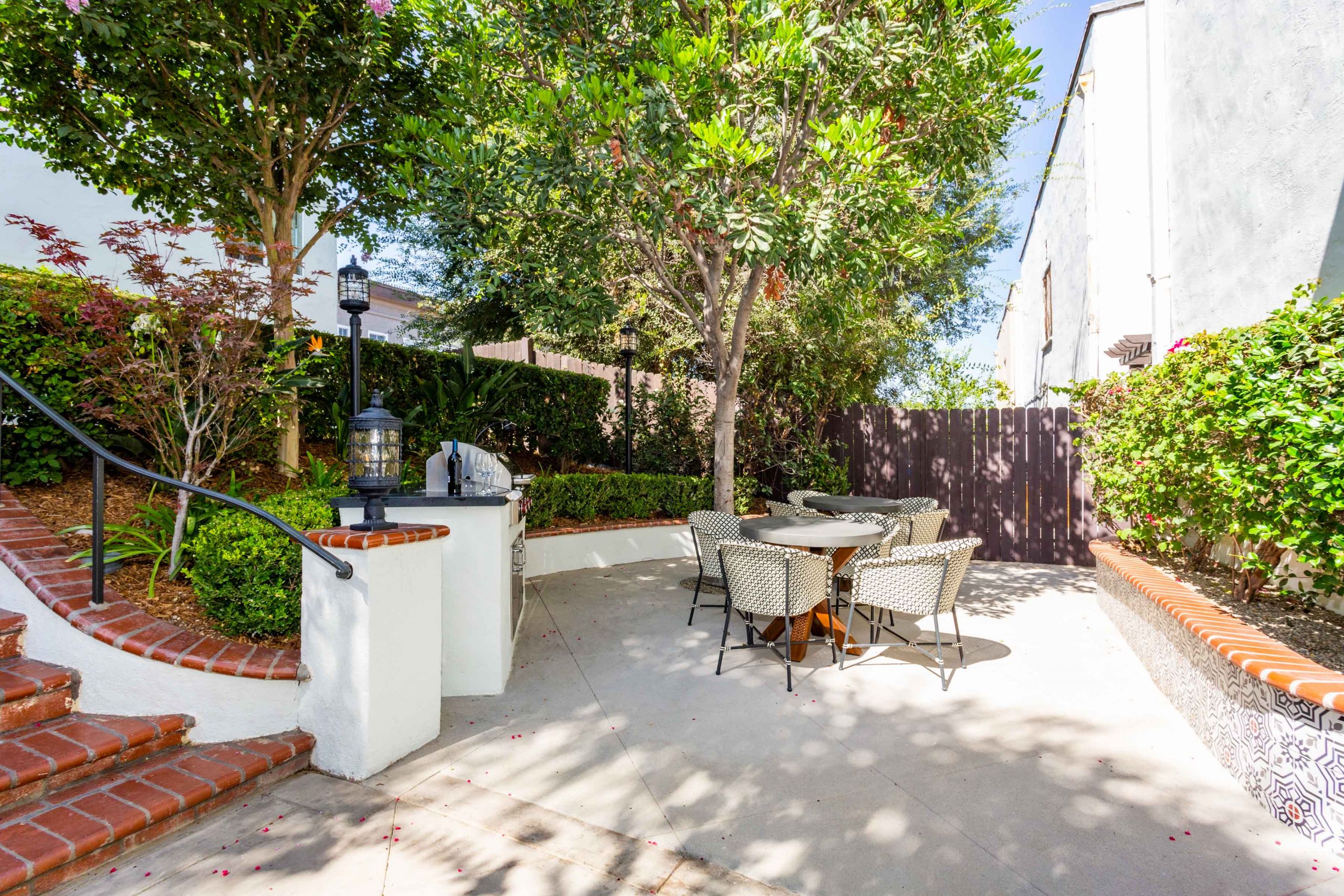 Outdoor sitting area