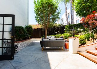 Outdoor sitting area