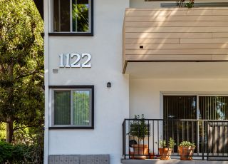 Exterior view of Harper on Hayworth