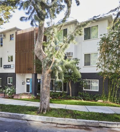 Exterior view of Ethan on Evans