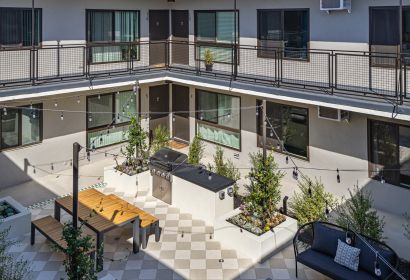 Ollie on Ogden; Pet friendly rental in LA