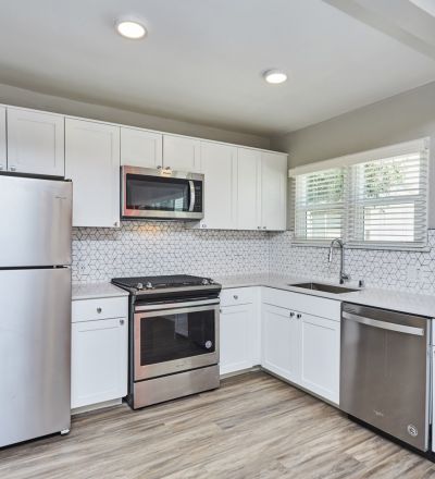 Nora on Norton kitchen