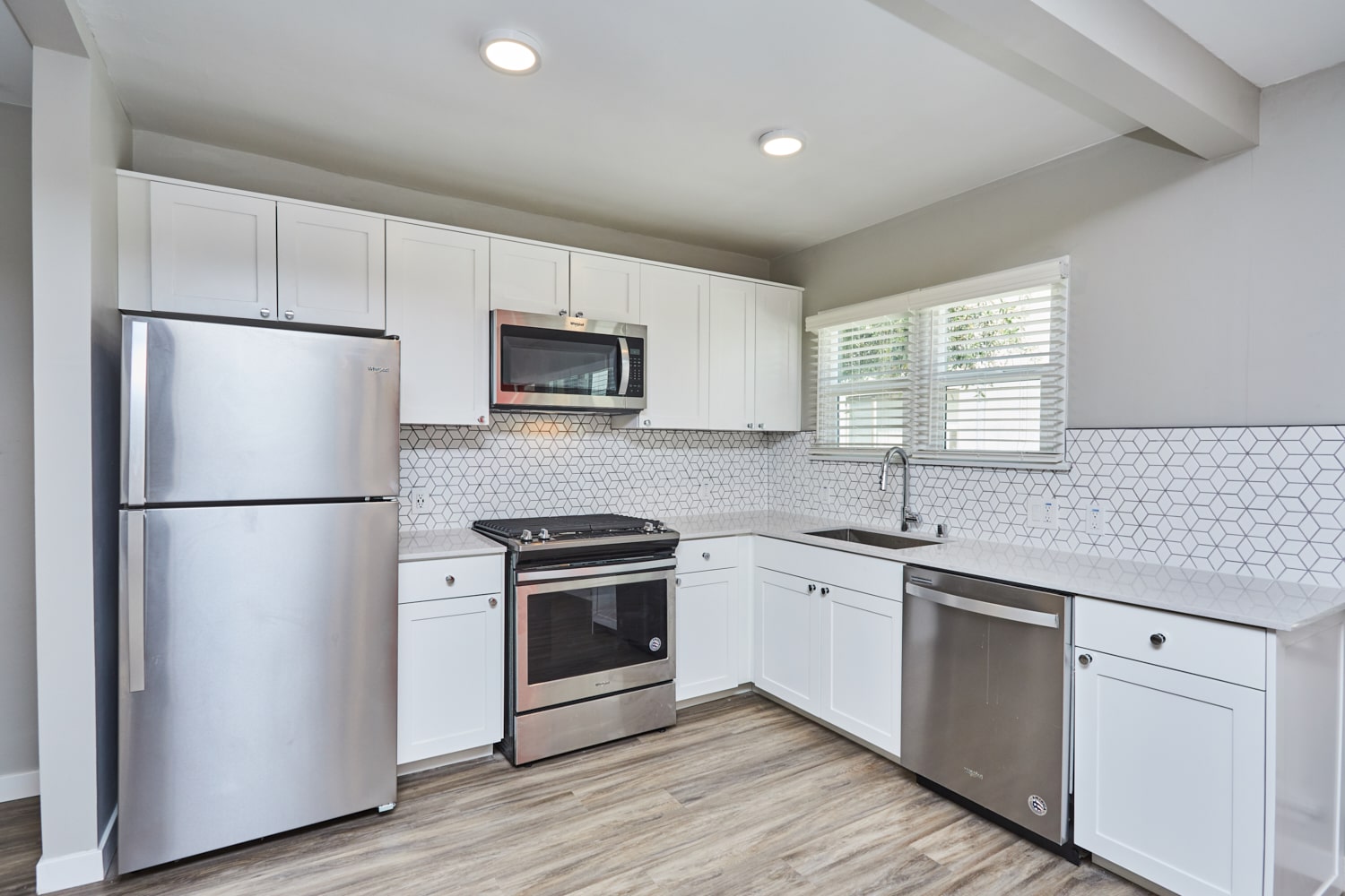 Nora on Norton kitchen