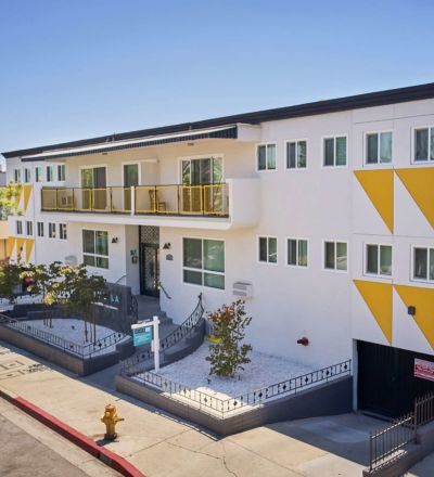 Exterior of Chloe on Curson