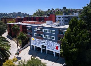 Exterior view of Ethan on Evans