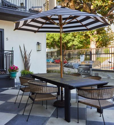 Nora on Norton patio