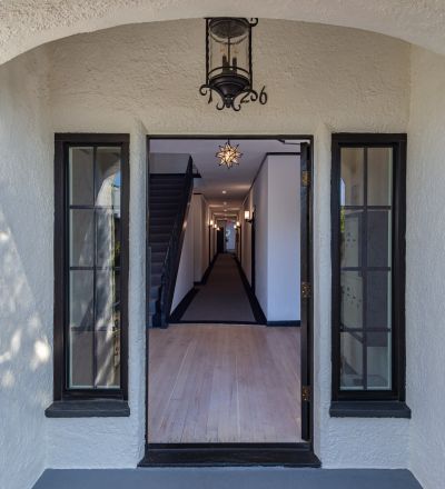 Entry way leading into hallway