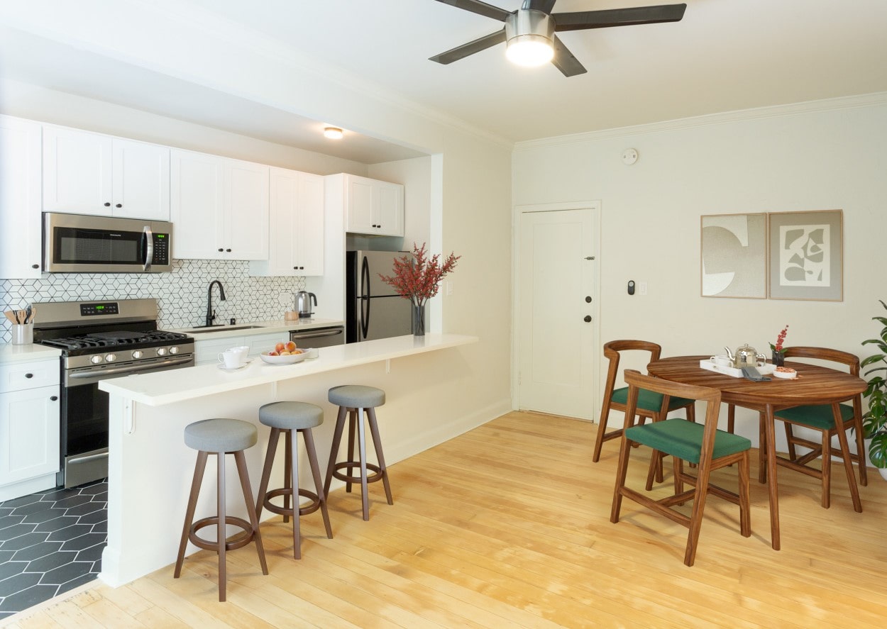Kitchen and dining area