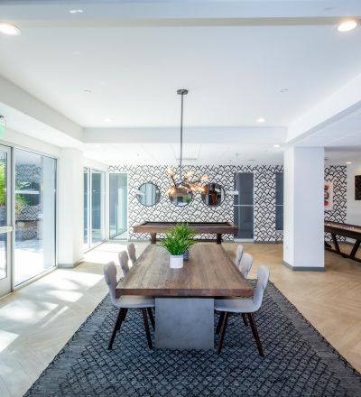 Virgil Avenue Los Angeles; Stylish dining area in San Diego's Violet On Virgil Apartments Apartments