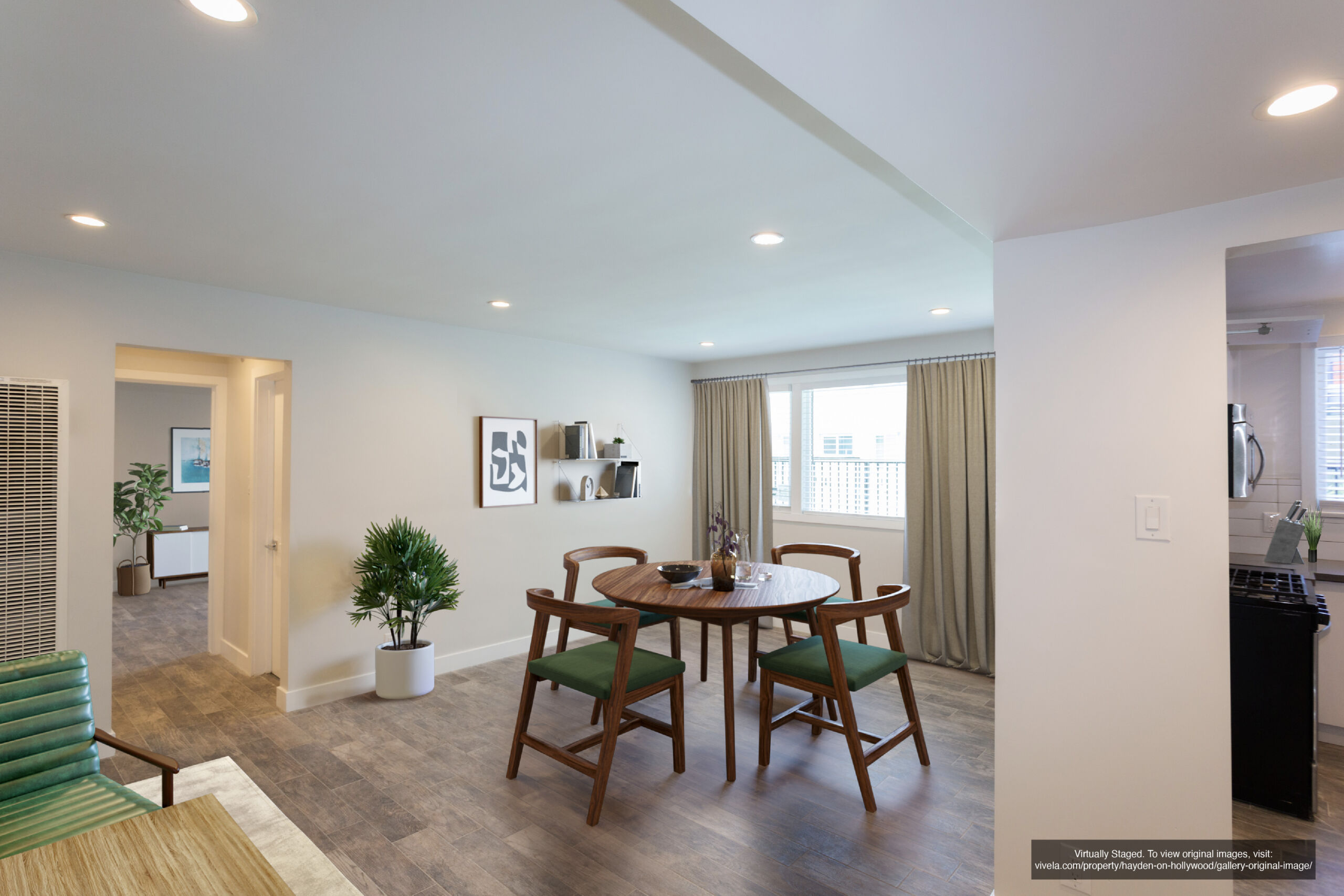 Hayden on Hollywood 11