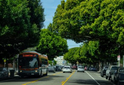 From Los Feliz to Silver Lake: Exploring Hollywood's Neighboring Districts